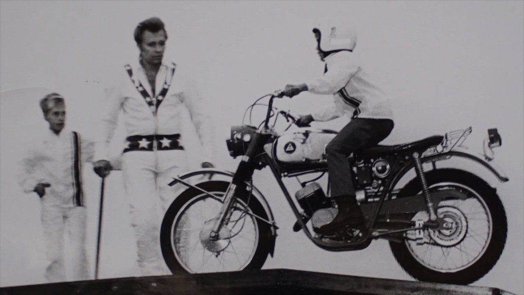 Chasing Evel: The Robbie Knievel Story